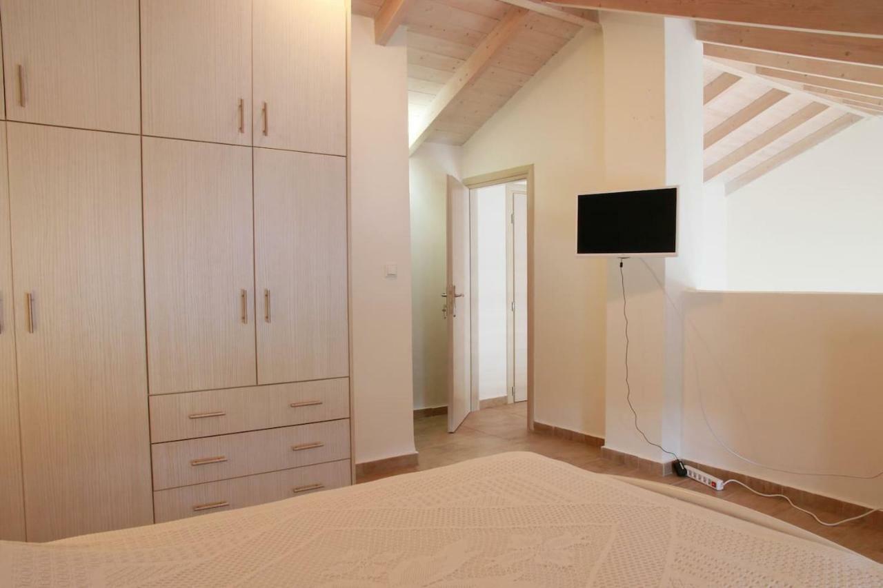 Xaradiotis House - A Modern Home Away From Home Katomerion Extérieur photo
